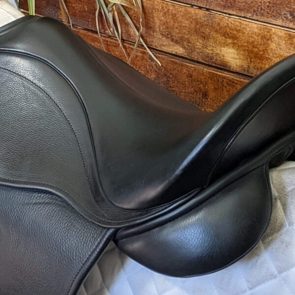 17″ County Perfection (2014) *Excellent Condition*Full Bull Leather* - Image 3