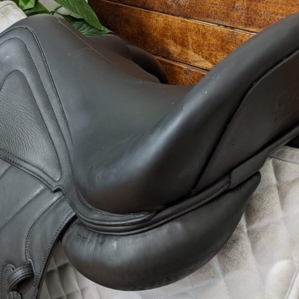 18″ CWD SE37 2XL (2020) *Demo Condition*Full Buffalo Leather* - Image 3