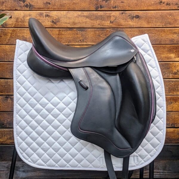 17″ Stackhouse Dressage (2020) *Full Buffalo Leather*Short Flaps*